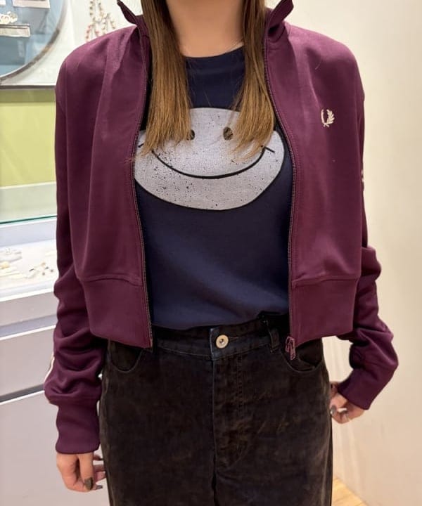 ヒスイさんの「BEAMS WOMEN｜フロッキー デニム ワイドパンツ」を使ったコーディネート