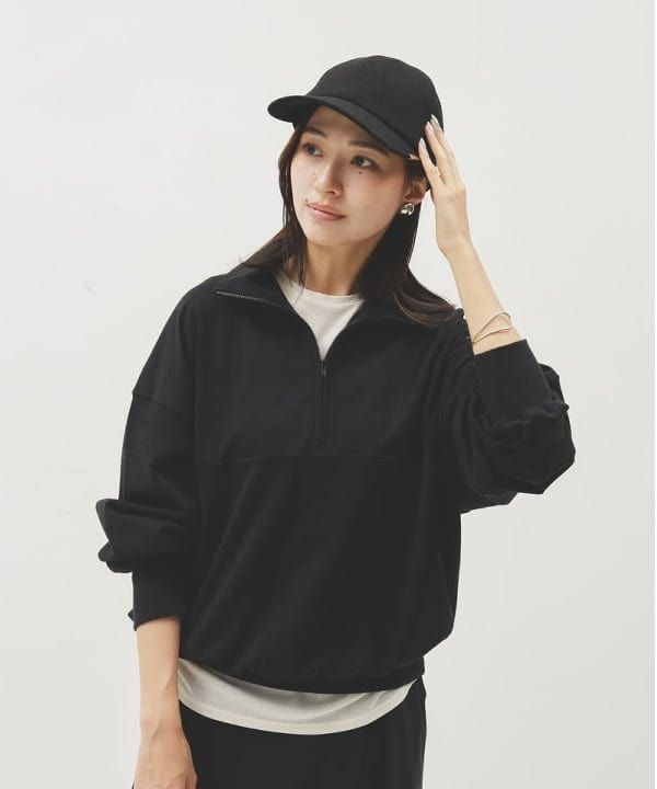 茂野 真楓さんの「BEAMS WOMEN｜ハーフジップ 裏毛 プルオーバー」を使ったコーディネート