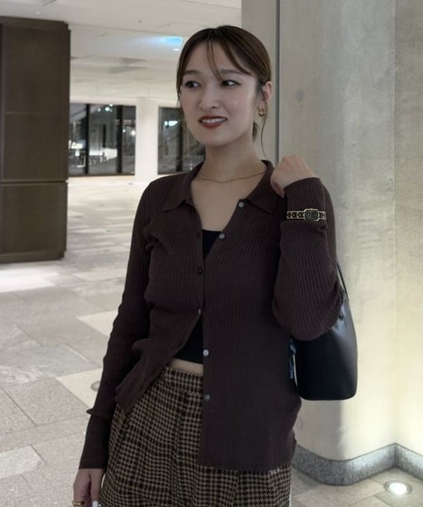 松本 佳菜子さんの「BEAMS WOMEN｜【別注】MOHI / ローファー」を使ったコーディネート