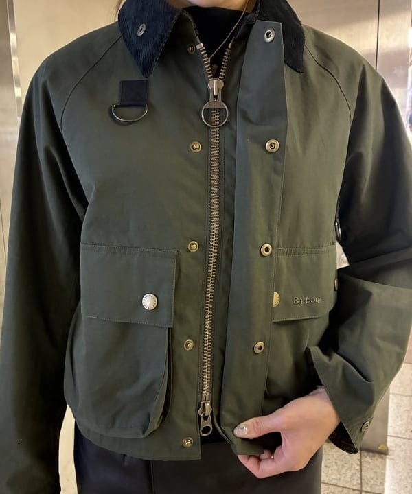中平 あみさんの「BEAMS WOMEN｜【別注】Barbour / SPEY ジャケット」を使ったコーディネート