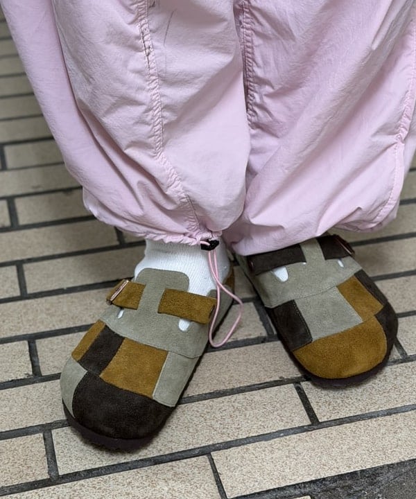 BAKU(東江 漠)さんの「BEAMS WOMEN｜【別注】BIRKENSTOCK / BOSTON PATCH WORK」を使ったコーディネート