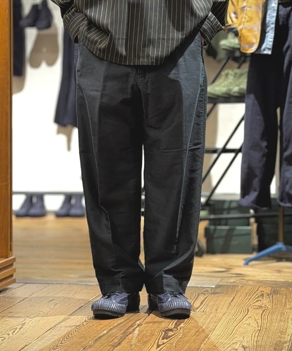 週末限定！【定価約8万】BEAMS スリーピース 44 M位 ネイビー 高級感◎ ビームス プラス 大阪（1239673） スタイリング・コーディネイト｜BEAMS