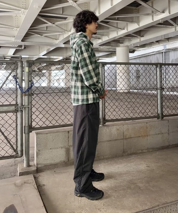 Gazziさんの「BEAMS WOMEN｜ブークレ ネル フーディー」を使ったコーディネート