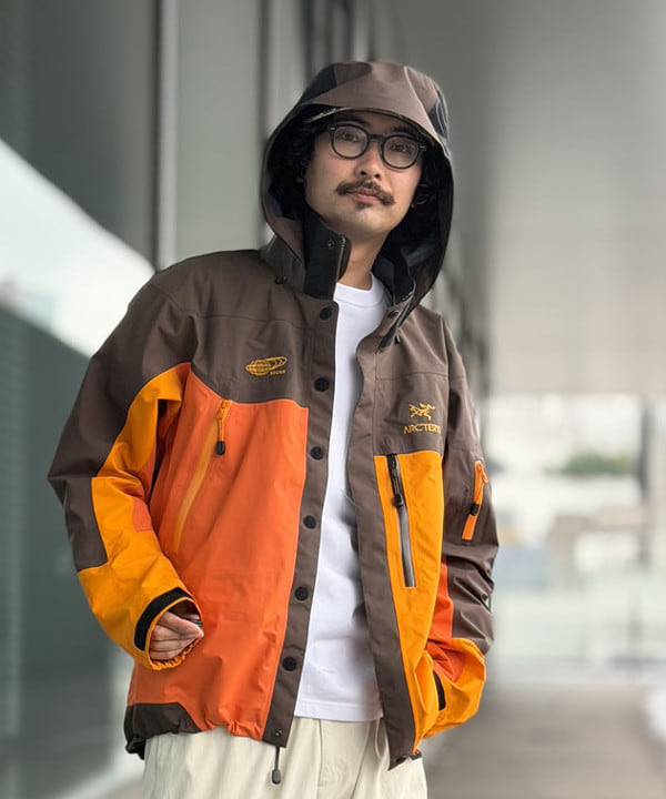 BAKU(東江 漠)さんの「BEAMS WOMEN｜BMSロゴ ロングスリーブ Tシャツ」を使ったコーディネート