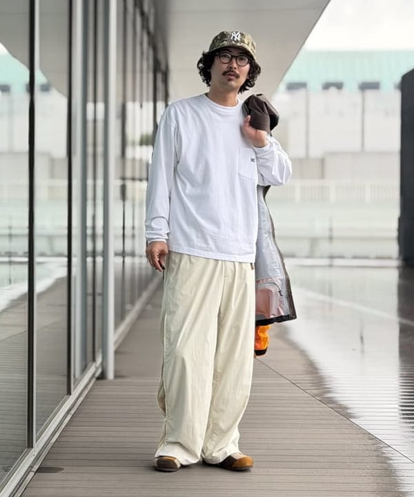 BAKU(東江 漠)さんの「BEAMS WOMEN｜BMSロゴ ロングスリーブ Tシャツ」を使ったコーディネート