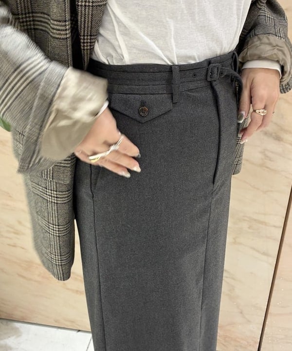 AONO SHIKAMAさんの「BEAMS WOMEN｜Suiting Skirt」を使ったコーディネート