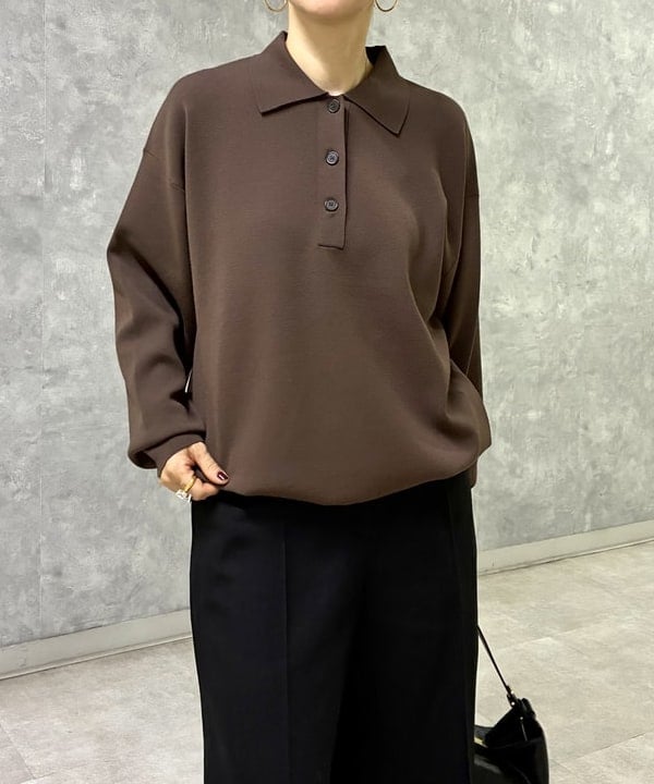越智 里美さんの「BEAMS WOMEN｜14ゲージ スムース ポロ ニット」を使ったコーディネート