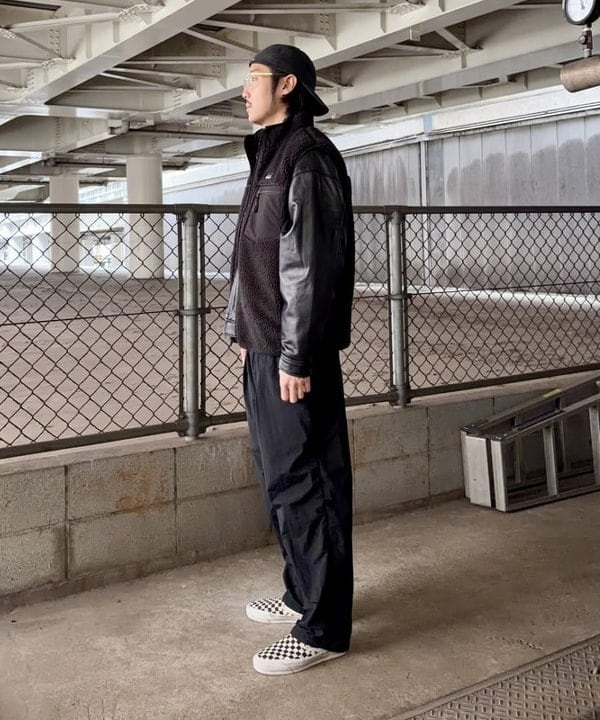 高遠 恒巳さんの「BEAMS WOMEN｜ワイドフィット レザー ジップブルゾン」を使ったコーディネート