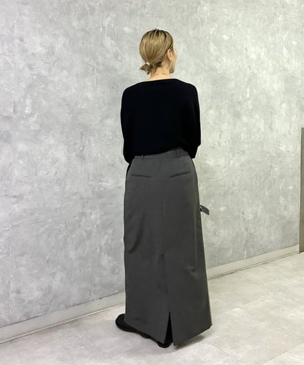 越智 里美さんの「BEAMS WOMEN｜ボートネック レディ ニット .M」を使ったコーディネート