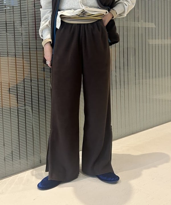 清水 彩乃さんの「BEAMS WOMEN｜デタッチ フリース ブルゾン」を使ったコーディネート