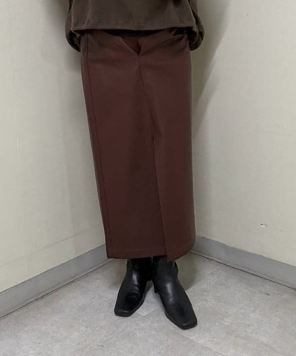 塚越 有紀さんの「BEAMS WOMEN｜VSC_NOAmini_mini」を使ったコーディネート