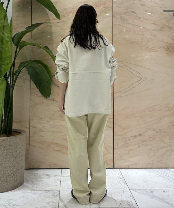 坂本 涼花さんの「BEAMS WOMEN｜Moleskin Coach Jacket」を使ったコーディネート