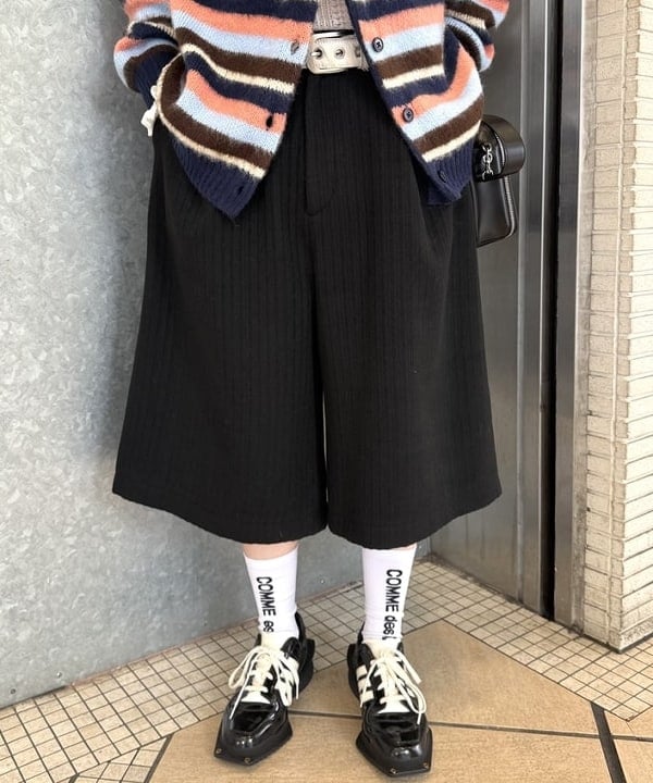 うららさんの「BEAMS WOMEN｜ストライプ ワイド ハーフ パンツ」を使ったコーディネート