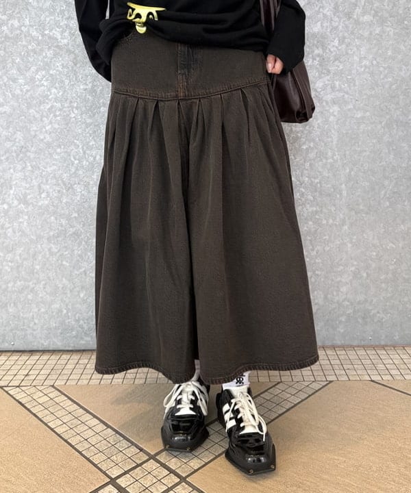 うららさんの「BEAMS WOMEN｜フェイクファー ティペット 2026」を使ったコーディネート