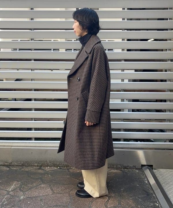 イナダさんの「BEAMS WOMEN｜ハーフジップ 裏毛 プルオーバー」を使ったコーディネート