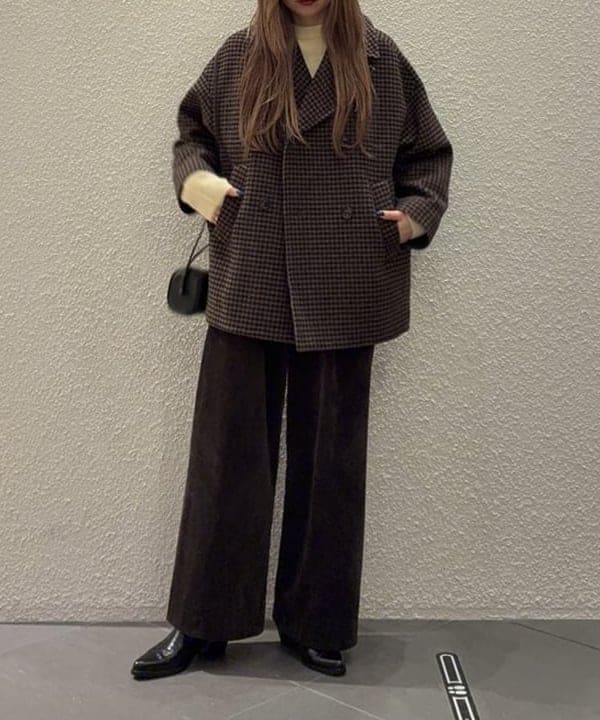 CHIHIROさんの「BEAMS WOMEN｜ヤク フォックス ロングスリーブ プルオーバーニット」を使ったコーディネート