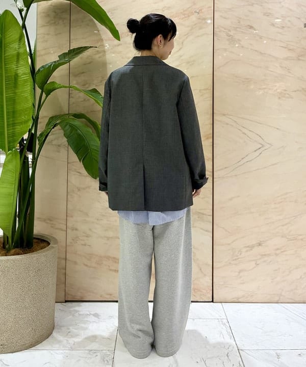 中丸　栞さんの「BEAMS WOMEN｜Sweat Pants」を使ったコーディネート