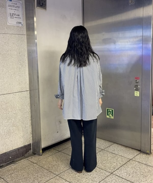 野村 美紅さんの「BEAMS WOMEN｜AK+1 / 裏毛 スウェット パンツ」を使ったコーディネート
