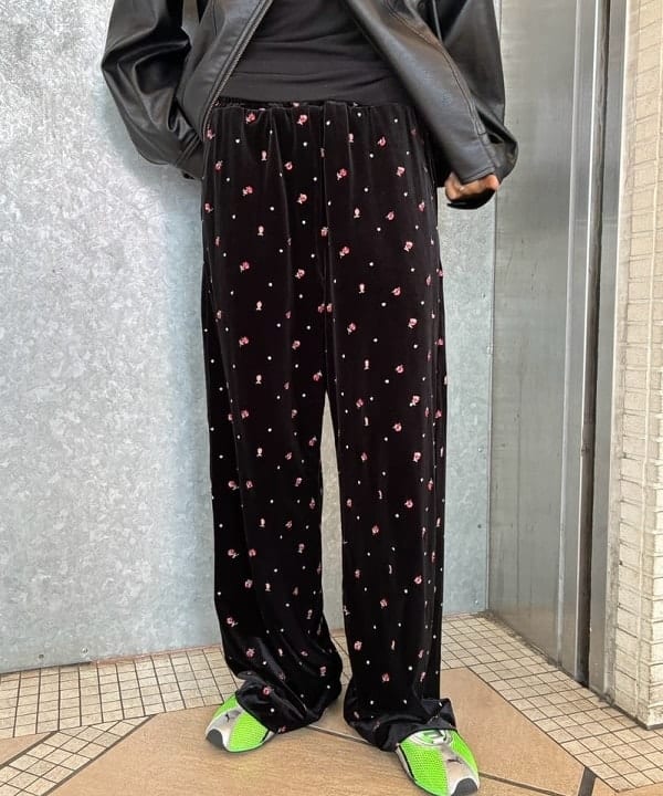 れいなさんの「BEAMS WOMEN｜フェイクレザー ライダース ジャケット」を使ったコーディネート