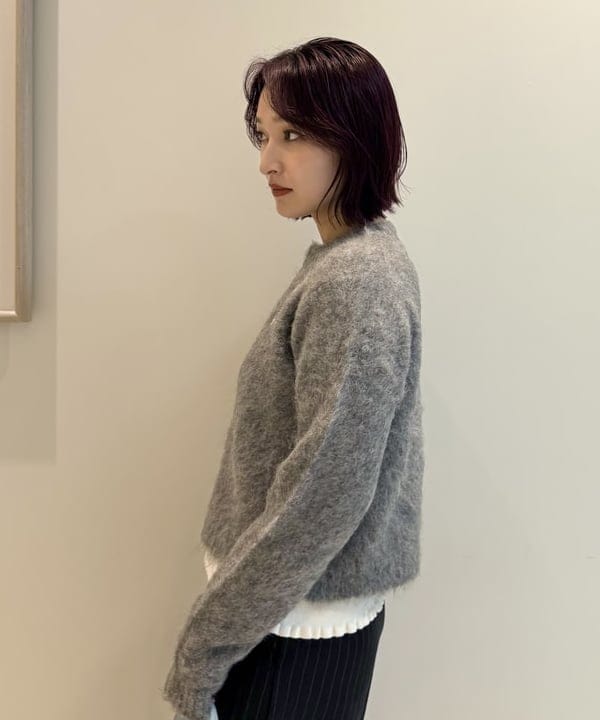 松本 佳菜子さんの「BEAMS WOMEN｜クロコ フラップ バッグ」を使ったコーディネート