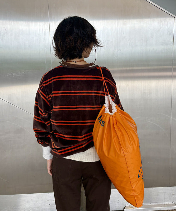 みりさんの「【別注】Healthknit / ボーダー ベロア ヘンリーネック」を使ったコーディネート
