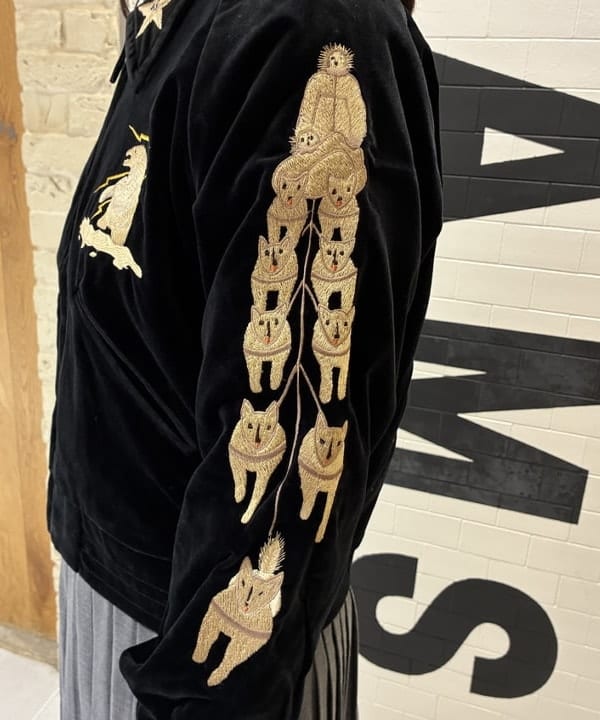 キラリさんの「BEAMS WOMEN｜【別注】テーラー東洋 / VELVETEEN ALASKA JACKET」を使ったコーディネート