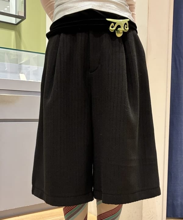 あさひさんの「BEAMS WOMEN｜ストライプ ワイド ハーフ パンツ」を使ったコーディネート