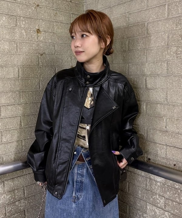 まゆちゃんさんの「BEAMS WOMEN｜フェイクレザー ライダース ジャケット」を使ったコーディネート