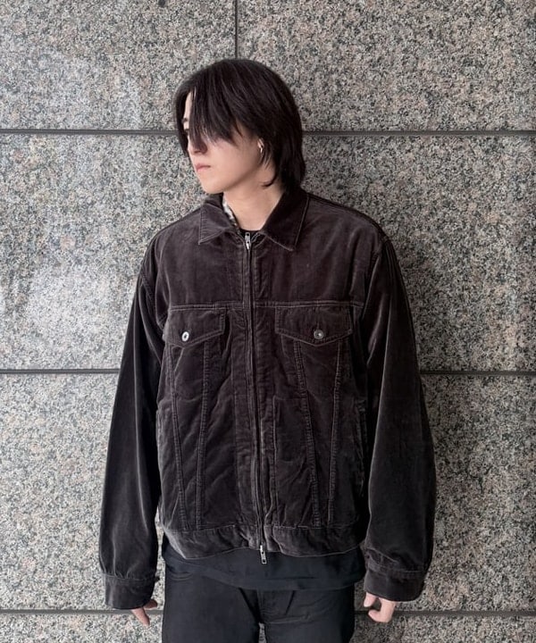 宮吉 優さんの「BEAMS WOMEN｜7ゲージ プリント ジップカーディガン」を使ったコーディネート