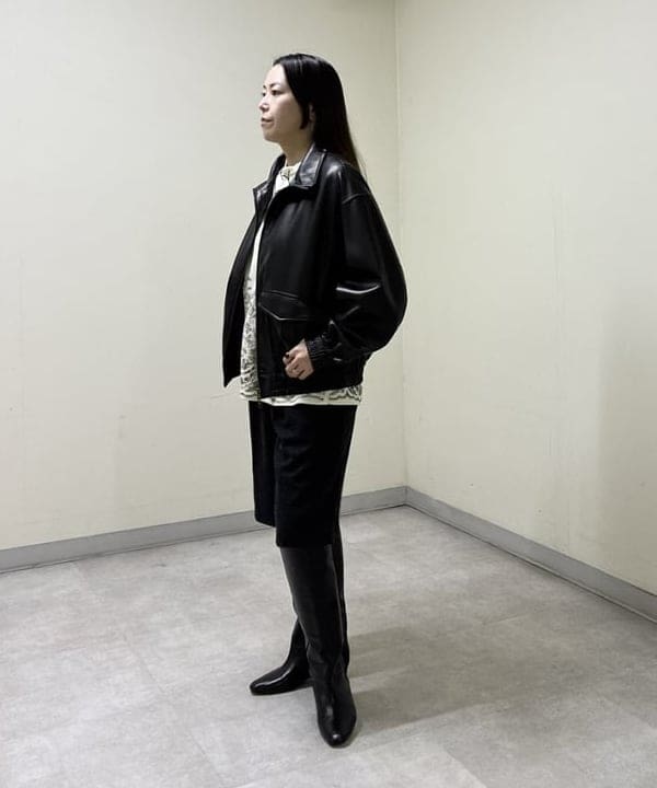 関 桂子さんの「BEAMS WOMEN｜Fake Leather Blouson」を使ったコーディネート