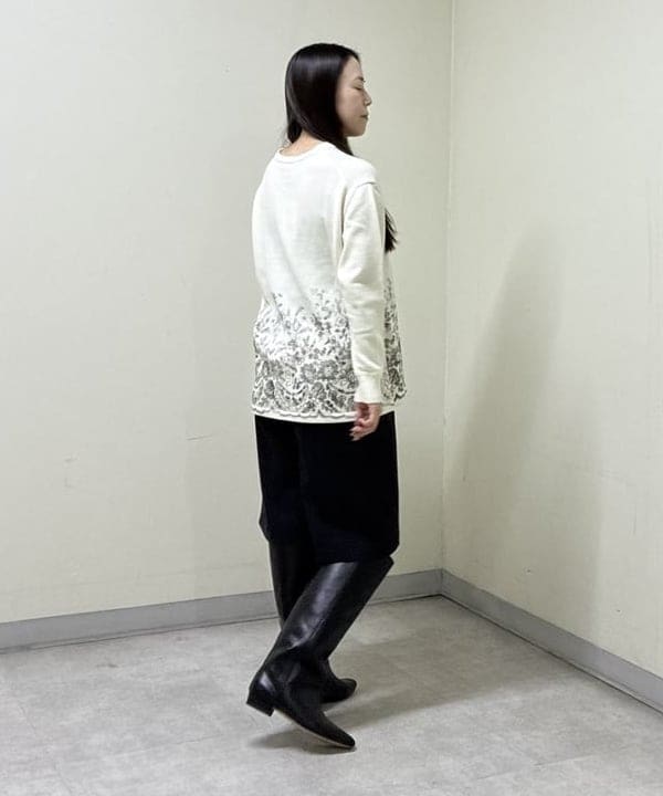 関 桂子さんの「BEAMS WOMEN｜Fake Leather Blouson」を使ったコーディネート