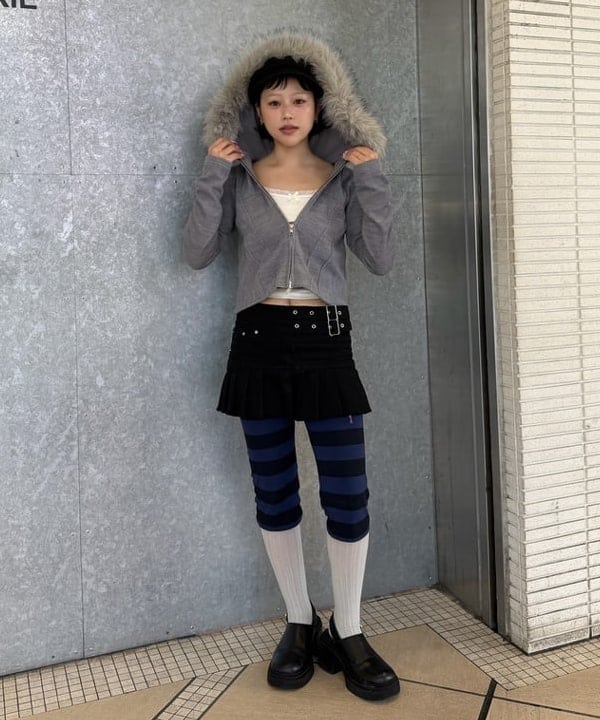 リズさんの「BEAMS WOMEN｜リブ ファー フーディー」を使ったコーディネート