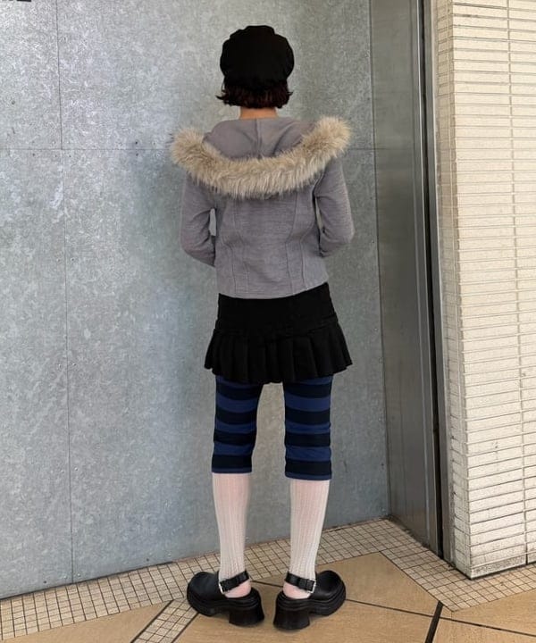 リズさんの「BEAMS WOMEN｜リブ ファー フーディー」を使ったコーディネート