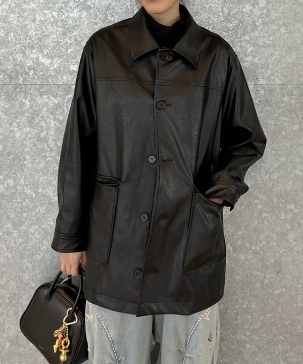 神坂 莉子さんの「BEAMS WOMEN｜YAHKI / YH-833 CROSSBODY BAG」を使ったコーディネート