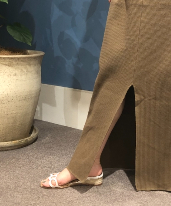 塚越 有紀さんの「BEAMS WOMEN｜」を使ったコーディネート