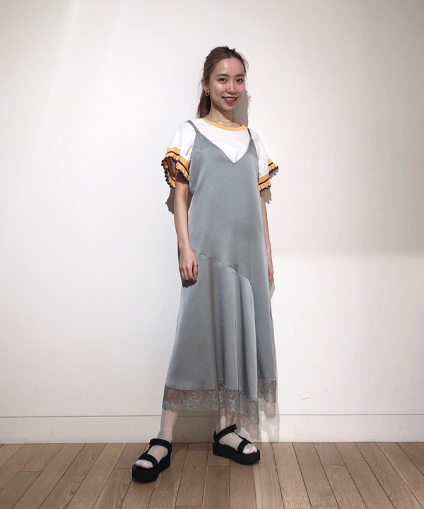 LEEさんの「BEAMS WOMEN｜Ray BEAMS / K10 ベネチアン ネックレス」を使ったコーディネート