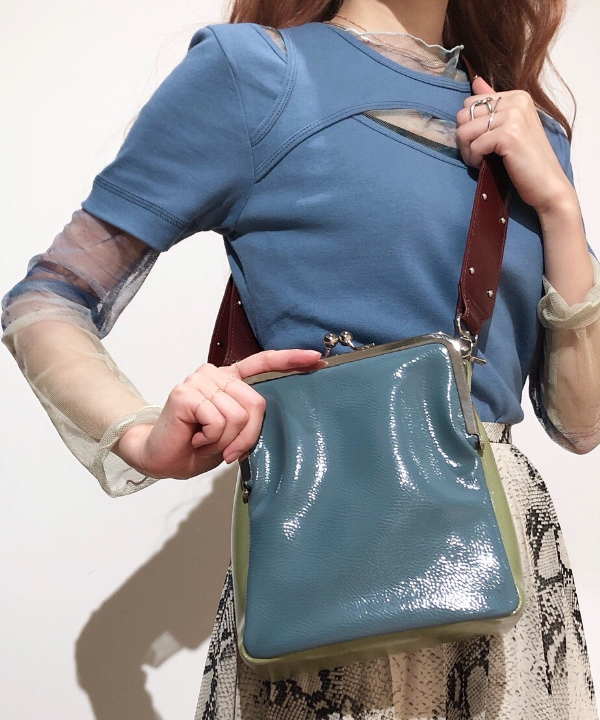 LEEさんの「BEAMS WOMEN｜Ray BEAMS / K10 ベネチアン ネックレス」を使ったコーディネート