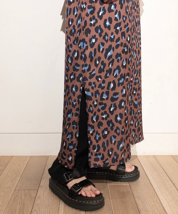 LEEさんの「BEAMS WOMEN｜Ray BEAMS / K10 ベネチアン ネックレス」を使ったコーディネート