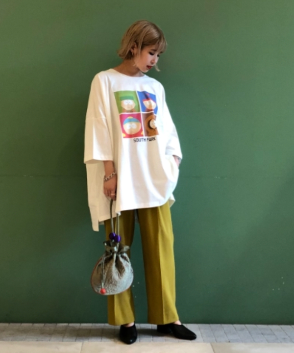 カワグチ シオリさんの「BEAMS WOMEN｜」を使ったコーディネート