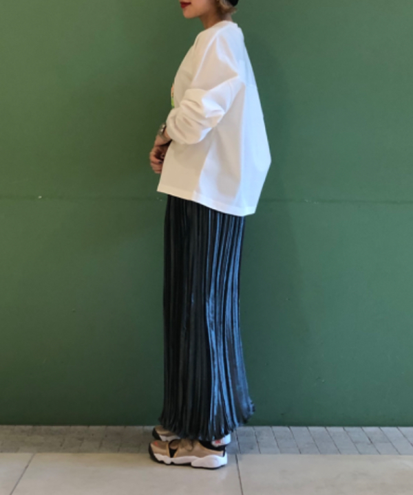 カワグチ シオリさんの「BEAMS WOMEN｜」を使ったコーディネート