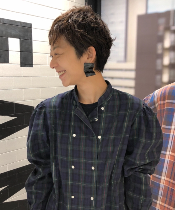 矢野(青木)優香さんの「BEAMS WOMEN｜」を使ったコーディネート