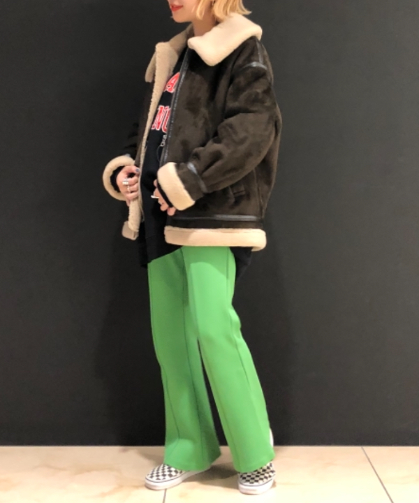 カワグチ シオリさんの「BEAMS WOMEN｜」を使ったコーディネート