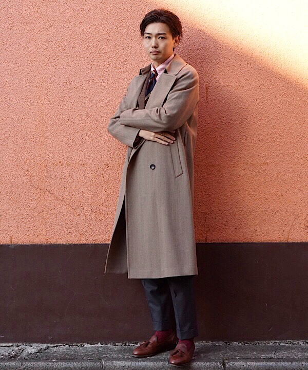 <美品>TAGLIATORE×ブリッラ ブラウン ウール ベルデッドコート 44 美品>TAGLIATORE×ブリッラ ブラウン ウール ベルデッドコート 44