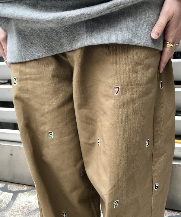 コウリキ　マミさんの「BEAMS WOMEN｜CONVERSE / ALL STAR LOW」を使ったコーディネート