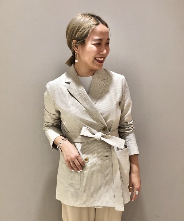 横川 真理奈さんの「BEAMS WOMEN｜」を使ったコーディネート