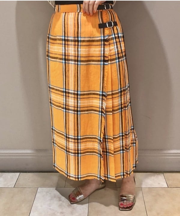 横川 真理奈さんの「BEAMS WOMEN｜」を使ったコーディネート