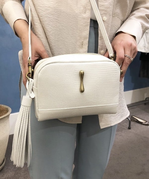 もり ともみさんの「BEAMS WOMEN｜」を使ったコーディネート