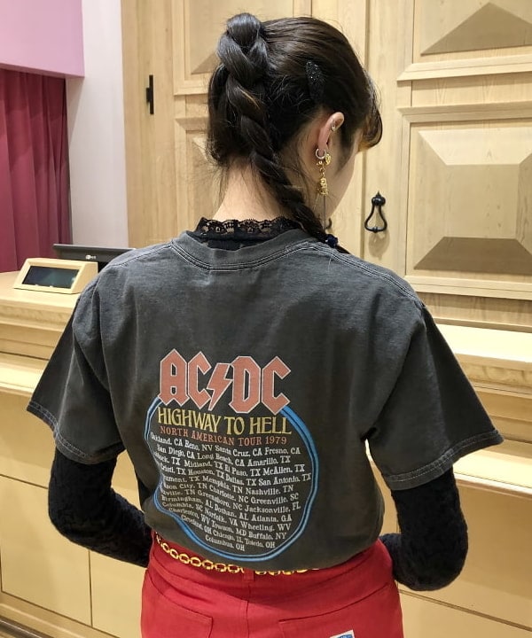 マツモト アカネさんの「」を使ったコーディネート