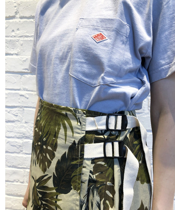 森本 理絵さんの「」を使ったコーディネート