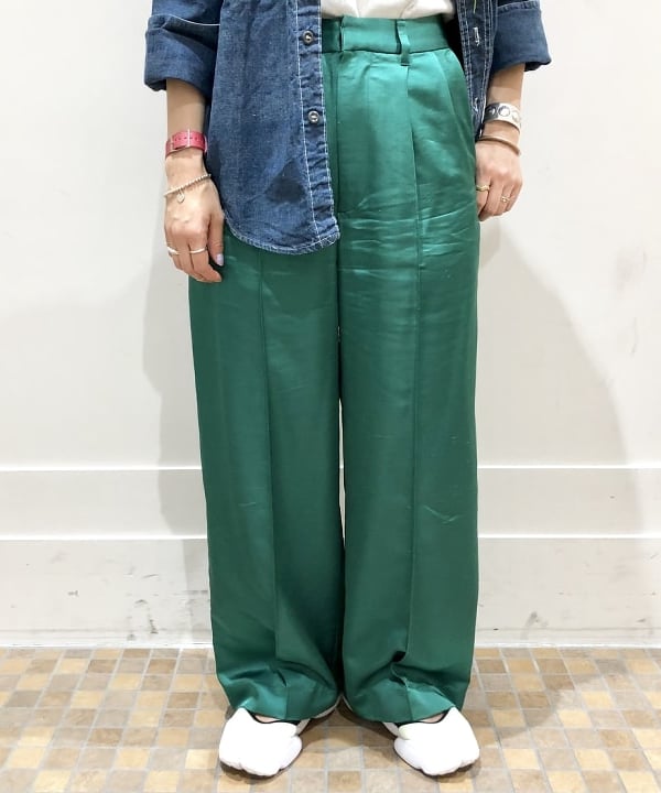 矢野(青木)優香さんの「BEAMS WOMEN｜」を使ったコーディネート